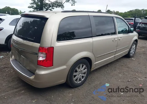 2012 Chrysler Town & Country Touring z USA, uszkodzony, nr VIN 2C4RC1BG4CR278540